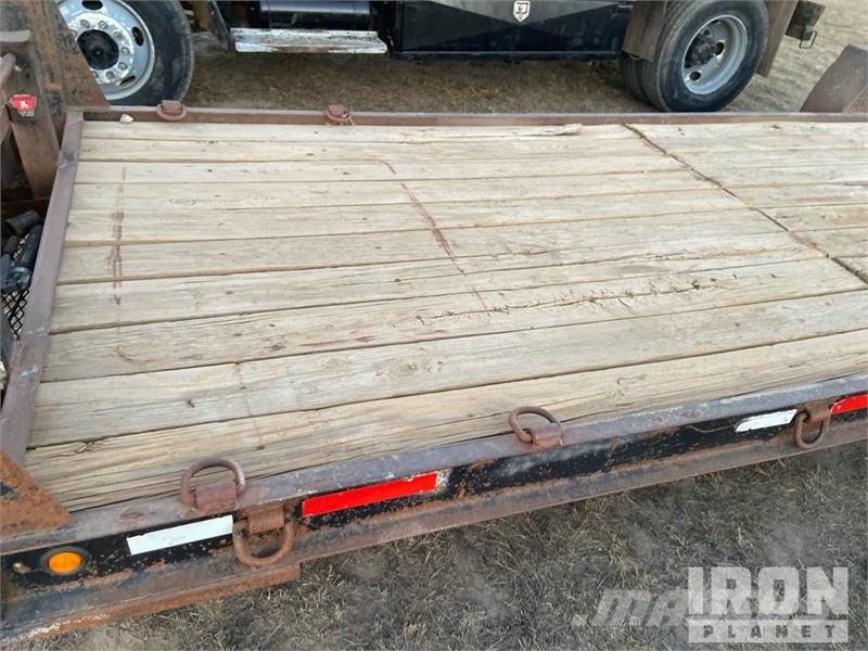 Western Pro 24 ft T/A Gooseneck Equipment Trailer Прицепы-Автовозы