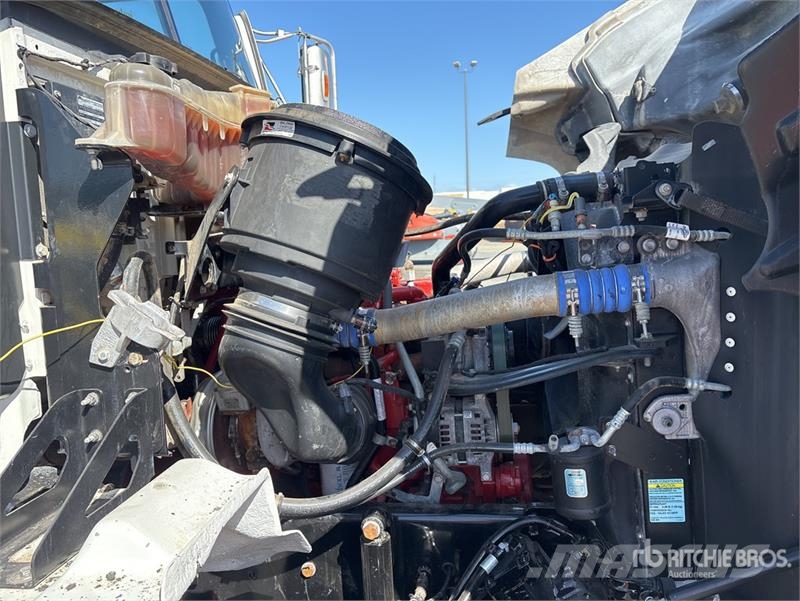 Western Star 4700SF 8x4 Tri/A Dump Truck Kiperi kamioni