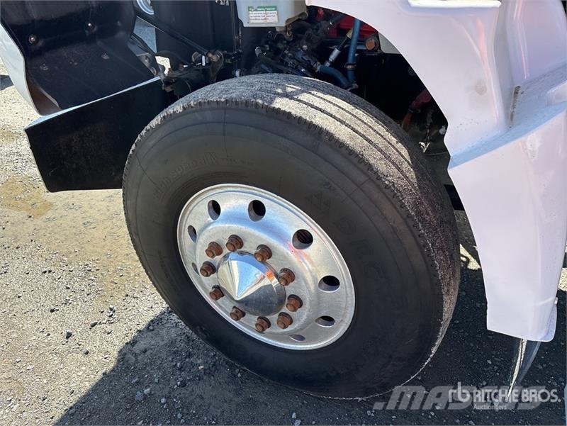 Western Star 4700SF 8x4 Tri/A Dump Truck Kiperi kamioni