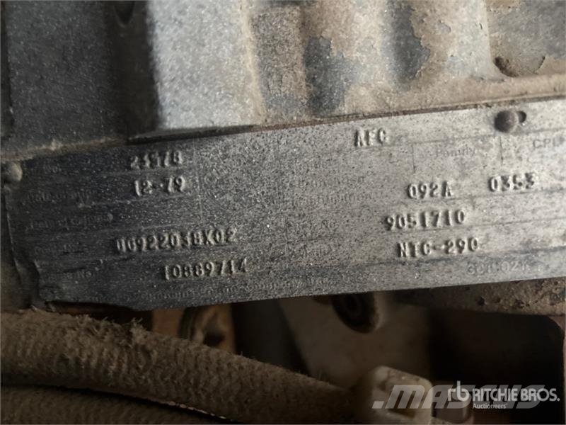 Western Star 4864-2 6x4 Sander Spreader Truck Pilsētas atkritumvedēji