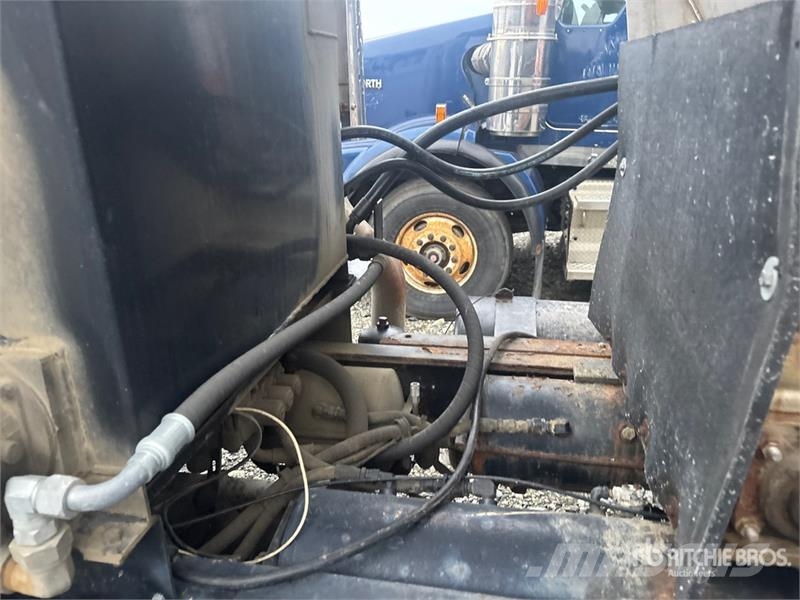 Western Star 4864-2 6x4 Sander Spreader Truck Pilsētas atkritumvedēji