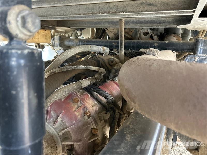 Western Star 4900 6x4 Lube Truck (Inoperable) Tovornjaki cisterne