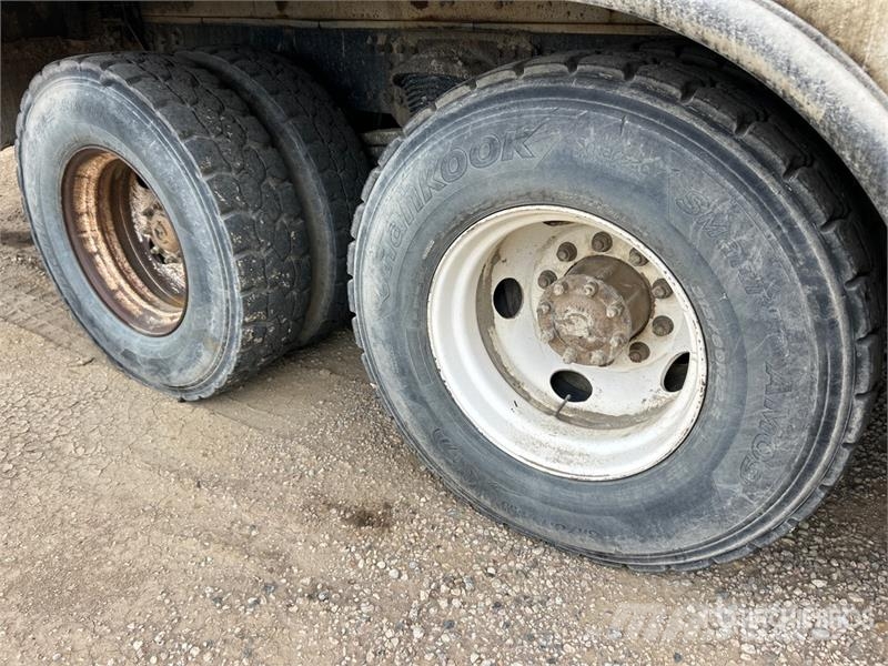 Western Star 4900 6x4 Lube Truck (Inoperable) Tartályos teherautók