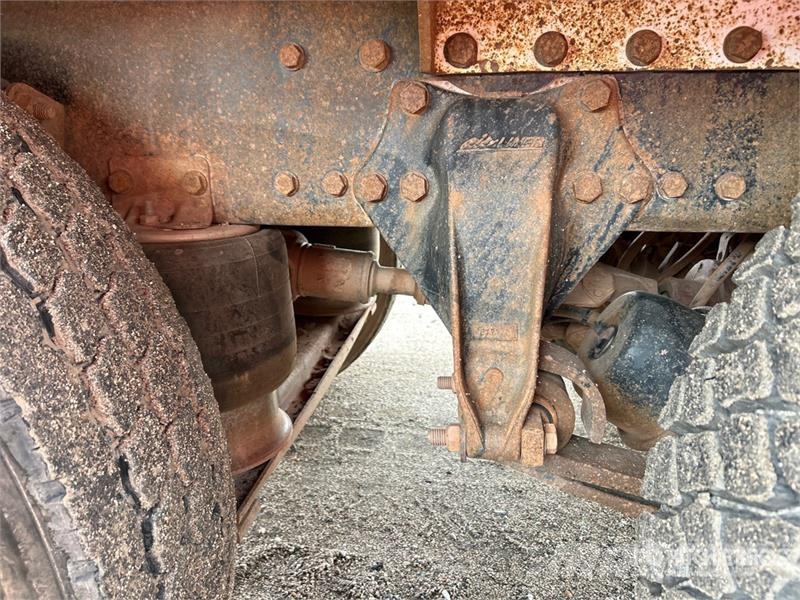 Western Star 4900 8x4 Twin-Steer Vacuum Excavator Truck Slamsugningsbil
