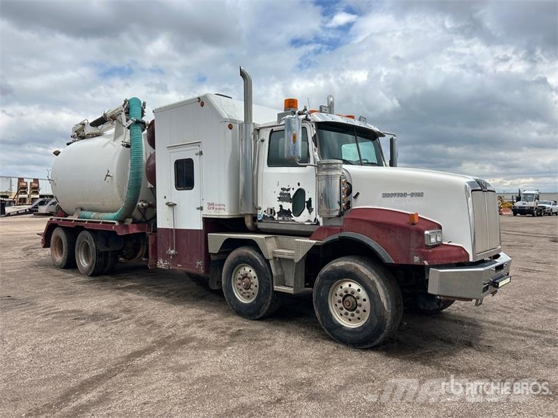 Western Star 4900 8x4 Twin-Steer Vacuum Excavator Truck Slamsugningsbil