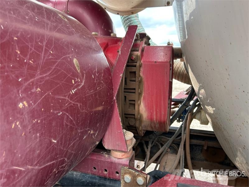 Western Star 4900 8x4 Twin-Steer Vacuum Excavator Truck Slamsugningsbil