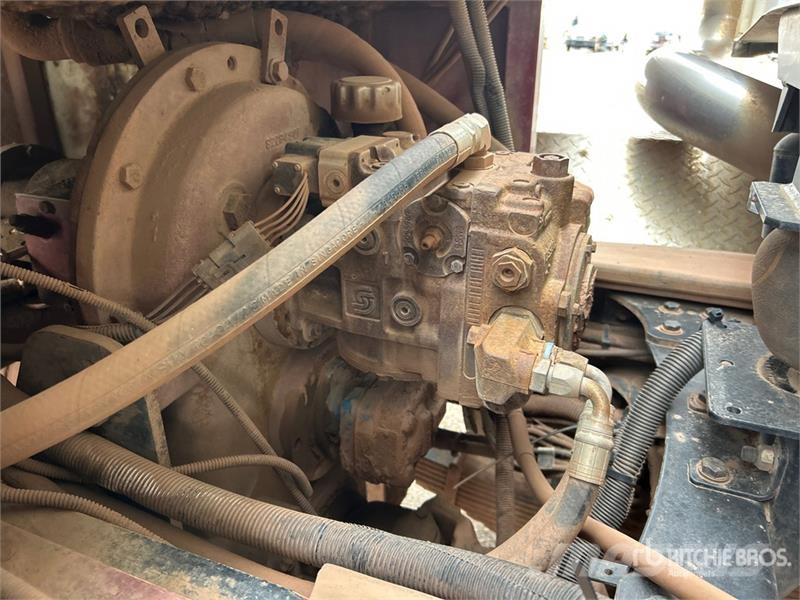 Western Star 4900 8x4 Twin-Steer Vacuum Excavator Truck Slamsugningsbil