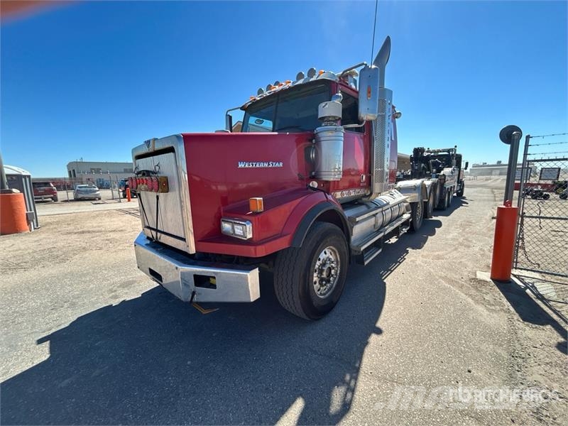 Western Star 4900 Tri/A Day Cab Truck Tractor Traktorske jedinice
