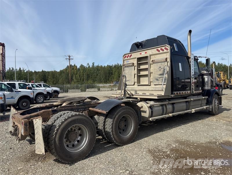Western Star 4900EX Vetopöytäautot