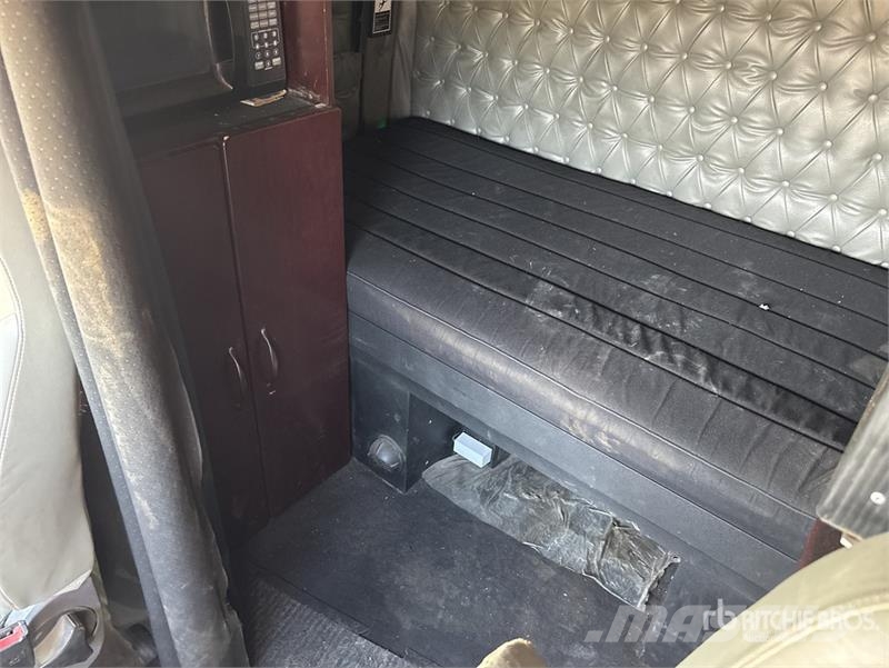 Western Star 4900EX Vetopöytäautot