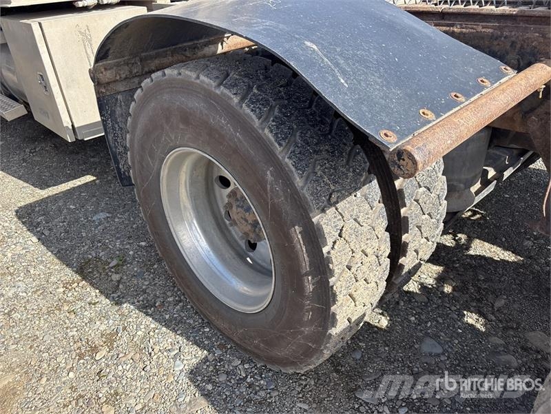 Western Star 4900EX Vetopöytäautot