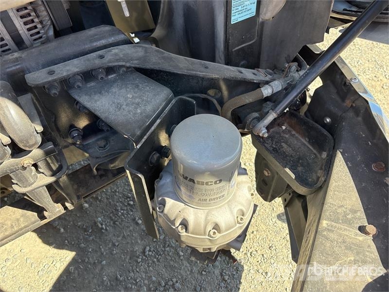 Western Star 5700XE 6x4 T/A Sleeper Truck Tractor Trekkers