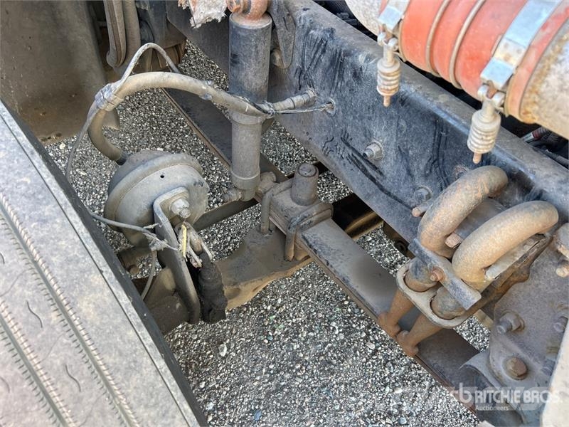 Western Star 5700XE 6x4 T/A Sleeper Truck Tractor Влекачи