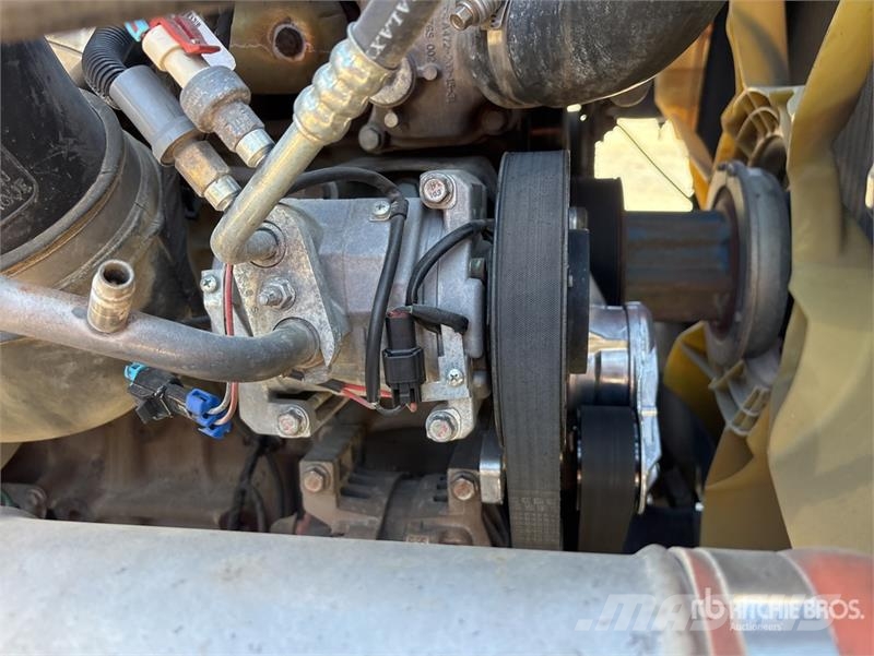 Western Star 5700XE 6x4 T/A Sleeper Truck Tractor Trekkers