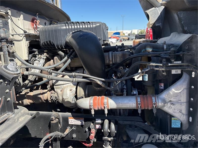 Western Star 5700XE 6x4 T/A Sleeper Truck Tractor Trekkers