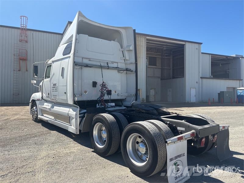 Western Star 5700XE 6x4 T/A Sleeper Truck Tractor Trekkers