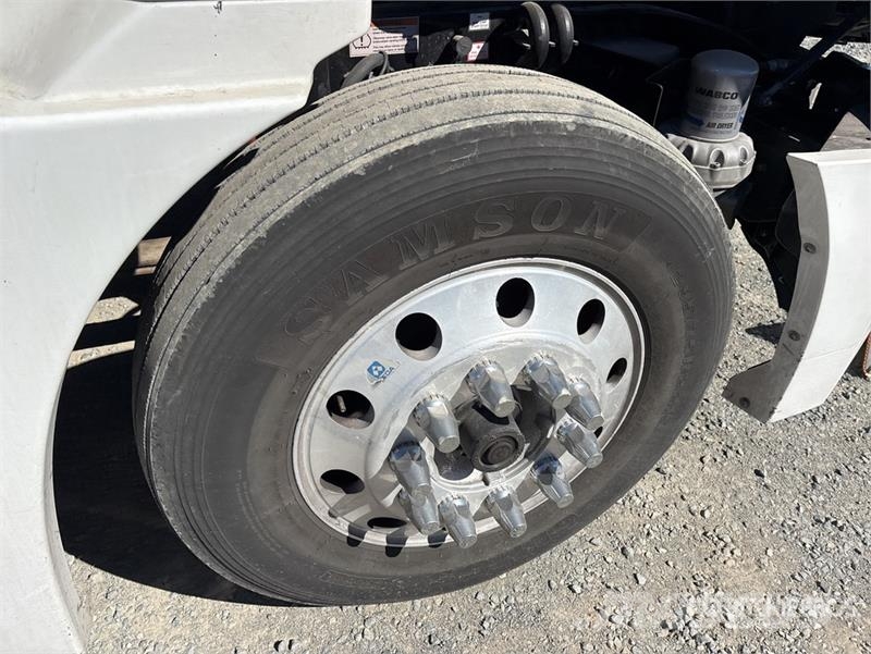 Western Star 5700XE 6x4 T/A Sleeper Truck Tractor Trekkers