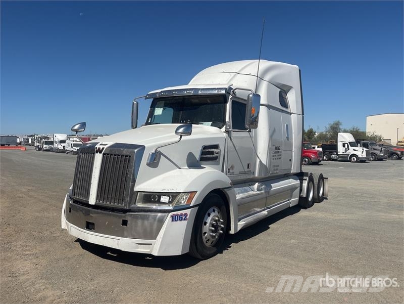 Western Star 5700XE 6x4 T/A Sleeper Truck Tractor Trekkers