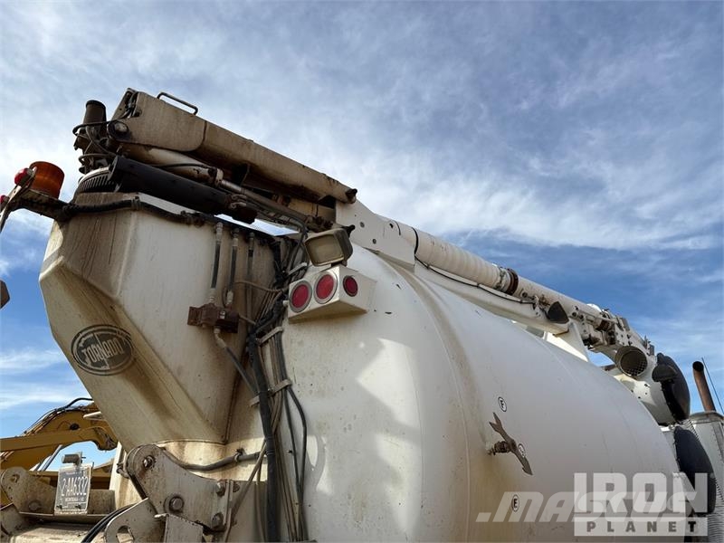 Western Star on Western Star 4900 SA 6x4 Vacuum Tanker Truck Vakuumski tovornjaki