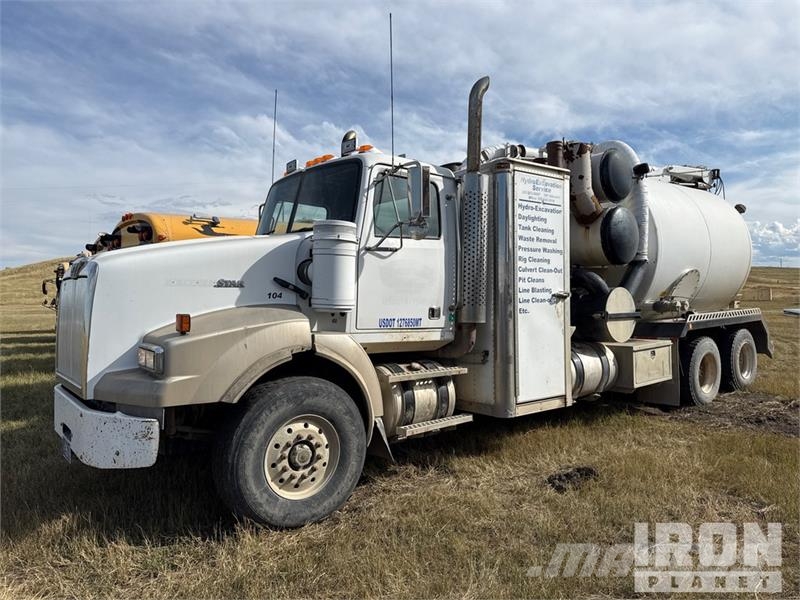 Western Star on Western Star 4900 SA 6x4 Vacuum Tanker Truck Vakuumski tovornjaki
