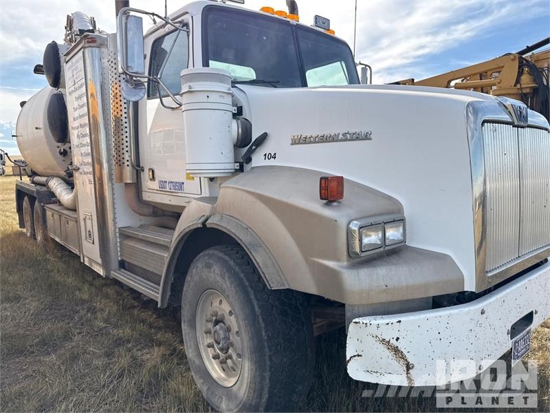 Western Star on Western Star 4900 SA 6x4 Vacuum Tanker Truck Vakuumski tovornjaki