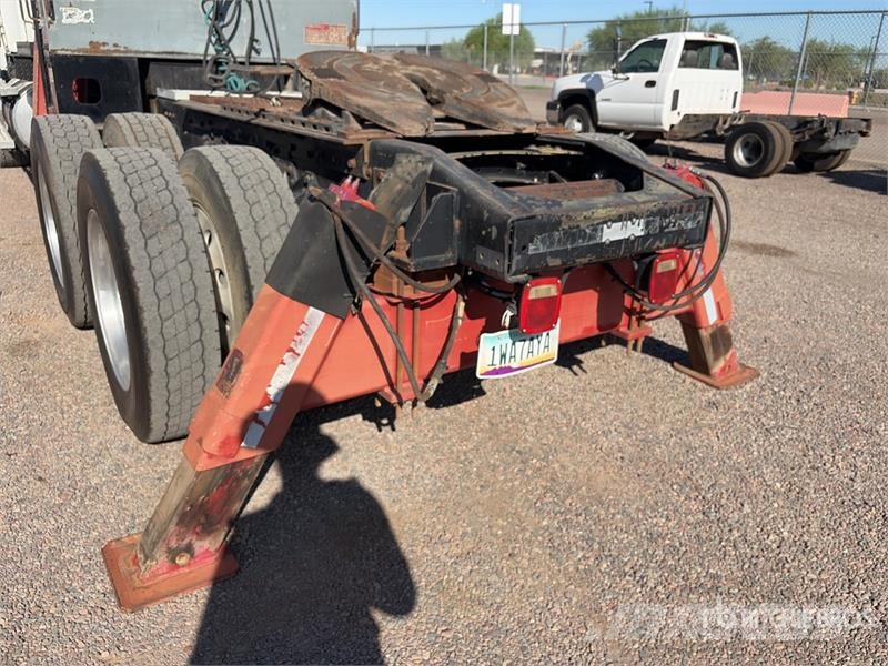 Western Star TM3851 38000 lb Straight Boom on Western Star 4900 Kranbil