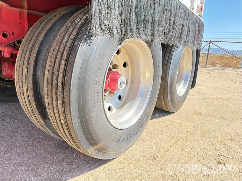 Western Trailers 40 ft T/A Silage Trailer Kombivagnar