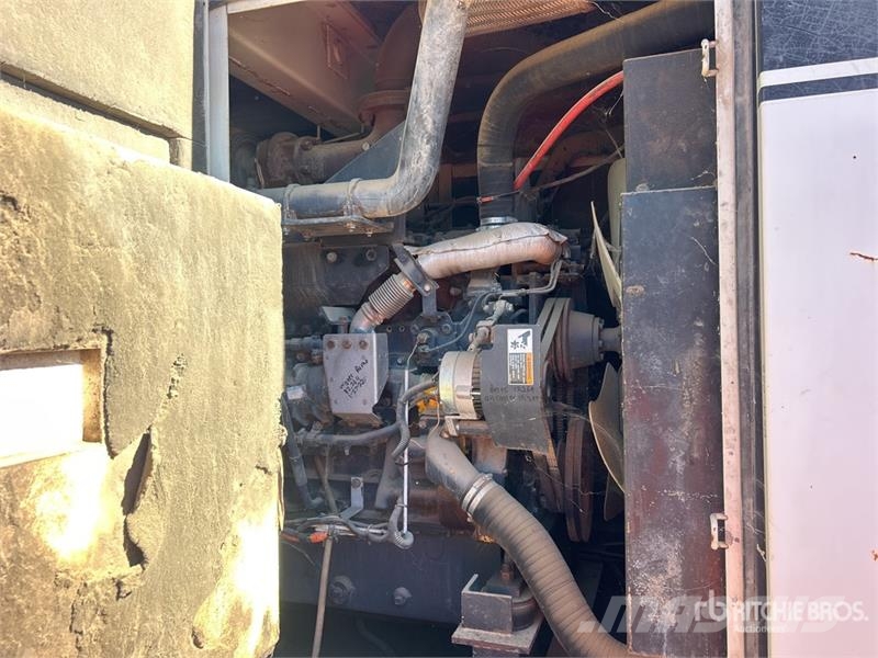 Whisperwatt DF-3300SSK4 300 kVA Mobile Generator Set Diesel Generators