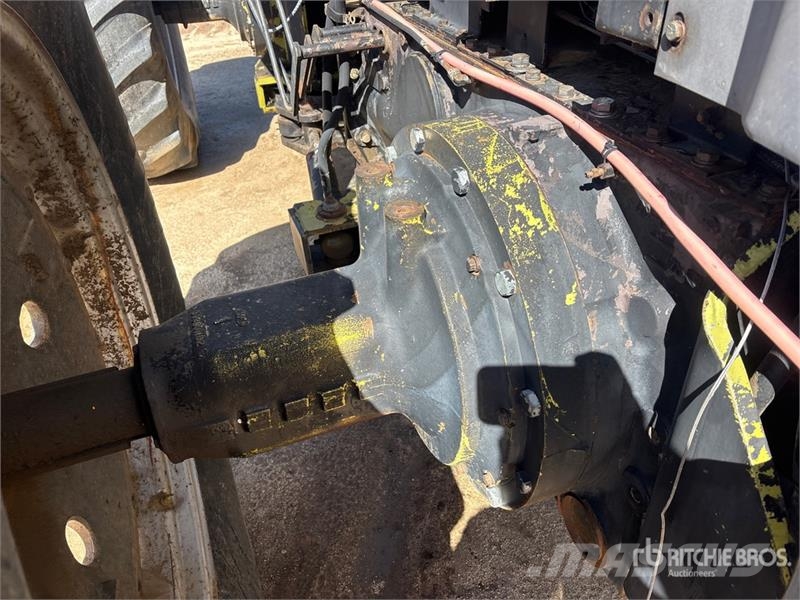 White 4-210 Field Boss Articulated 4WD Tractor 農業機械 - その他