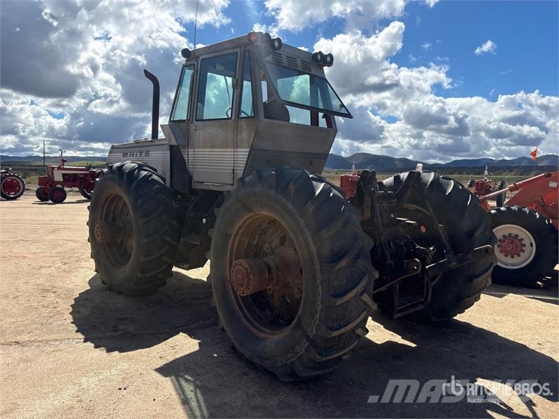 White 421-82002 4WD Tractor Traktory