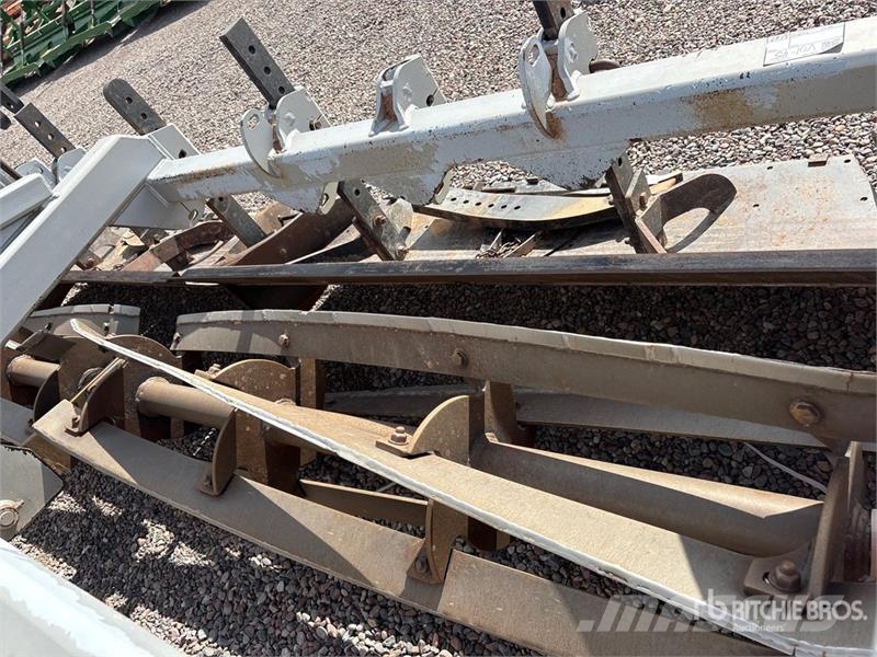Wilcox Preformer PRFMA380/640 260 in 3-Point Tillage Alte masini si accesorii de cultivat