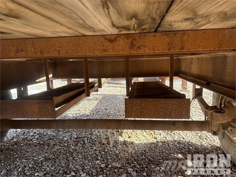 Wilray 24 24 ft T/A Gooseneck Equipment Trailer Prikolice za prevoz vozil