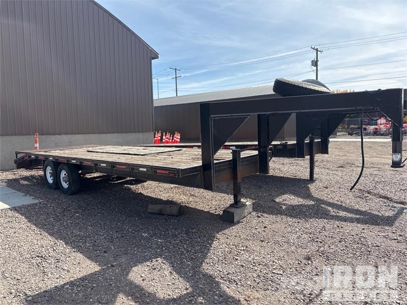 Wilray 24 24 ft T/A Gooseneck Equipment Trailer Prikolice za prevoz vozil