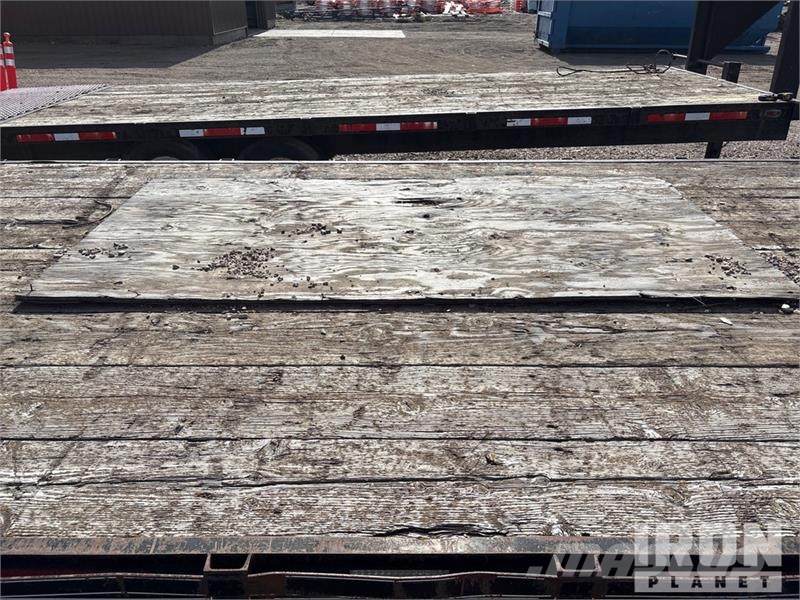 Wilray 24 24 ft T/A Gooseneck Equipment Trailer Prikolice za prevoz vozil