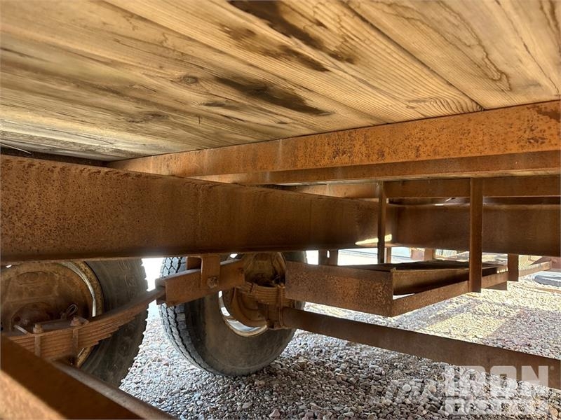 Wilray 24 24 ft T/A Gooseneck Equipment Trailer Prikolice za prevoz vozil
