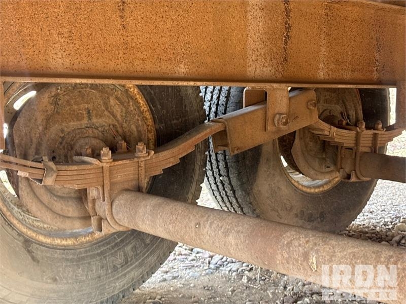 Wilray 24 24 ft T/A Gooseneck Equipment Trailer Prikolice za prevoz vozil
