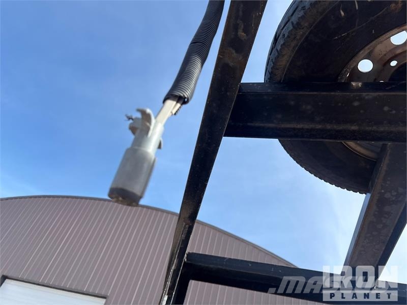 Wilray 24 24 ft T/A Gooseneck Equipment Trailer Prikolice za prevoz vozil