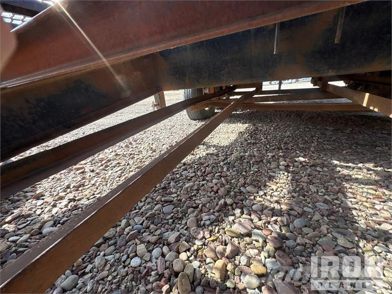 Wilray 24 24 ft T/A Gooseneck Equipment Trailer Prikolice za prevoz vozil