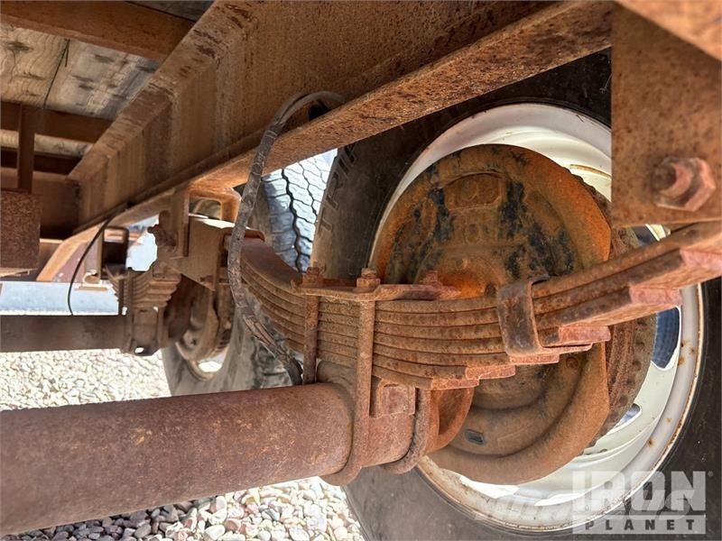 Wilray 24 24 ft T/A Gooseneck Equipment Trailer Prikolice za prevoz vozil