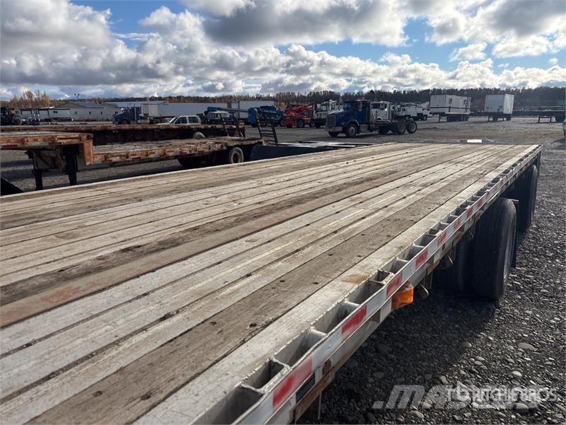 Wilson 30 ton 48 ft T/A Flatbed Trailer 平板式/側卸式拖車