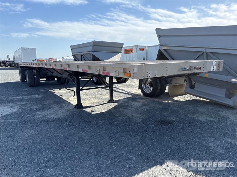 Wilson 45 ft T/A Spread Axle Flatbed Trailer 平板式/側卸式拖車