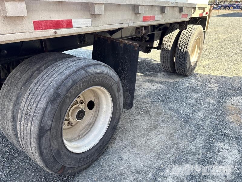 Wilson 45 ft T/A Spread Axle Flatbed Trailer 平板式/側卸式拖車