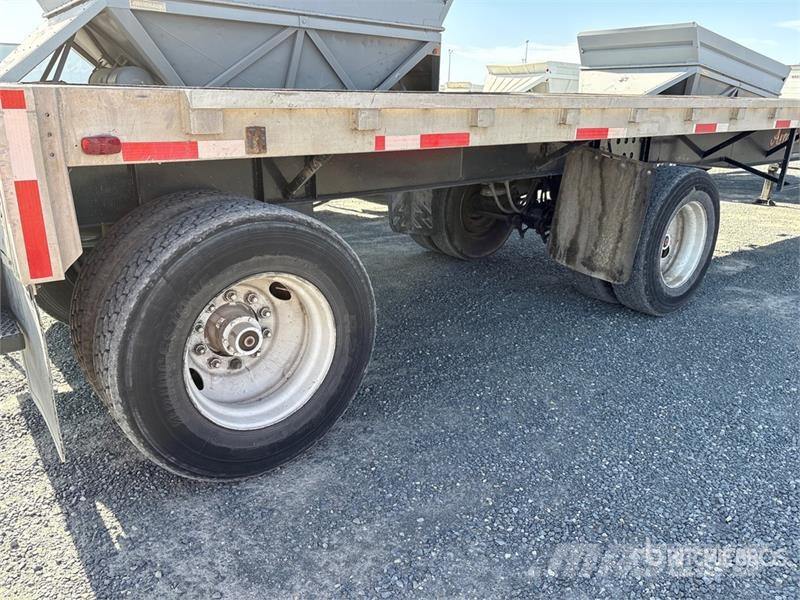 Wilson 45 ft T/A Spread Axle Flatbed Trailer 平板式/側卸式拖車
