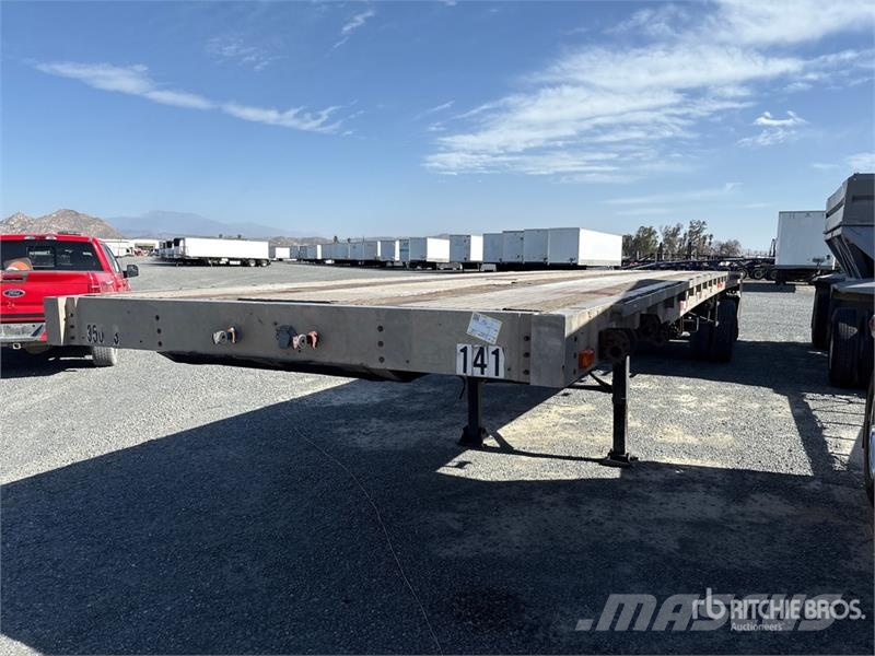 Wilson 45 ft T/A Spread Axle Flatbed Trailer 平板式/側卸式拖車