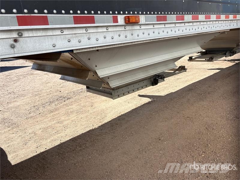 Wilson DWH-550B 43 ft T/A Grain Trailer 運糧車