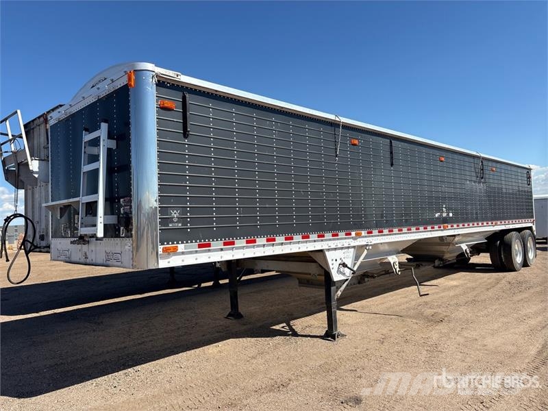 Wilson DWH-550B 43 ft T/A Grain Trailer 運糧車