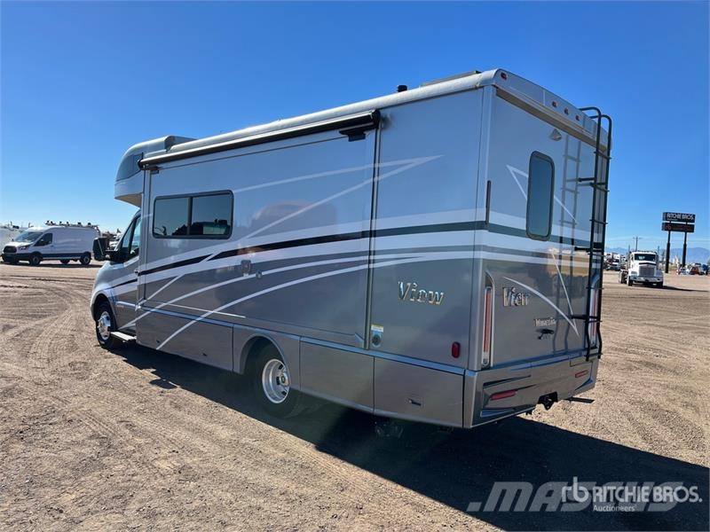  Winnebago View 24D Motor Home 露營車和有篷卡車