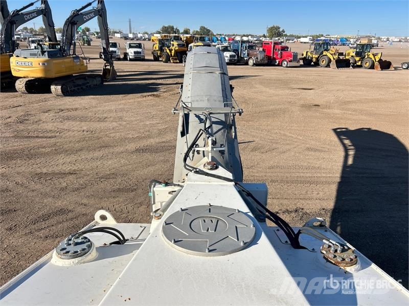 Wirtgen W2000 アスファルトコールドミリングマシーン