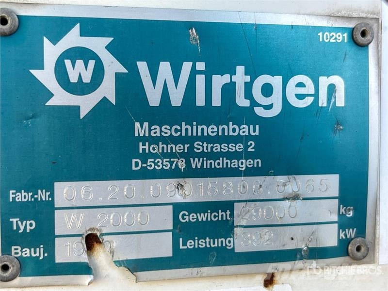 Wirtgen W2000 アスファルトコールドミリングマシーン