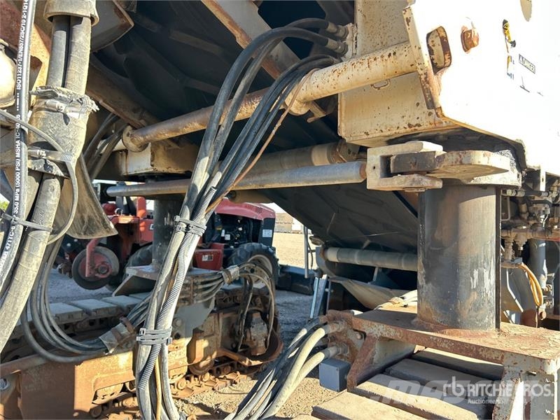 Wirtgen W2000 アスファルトコールドミリングマシーン
